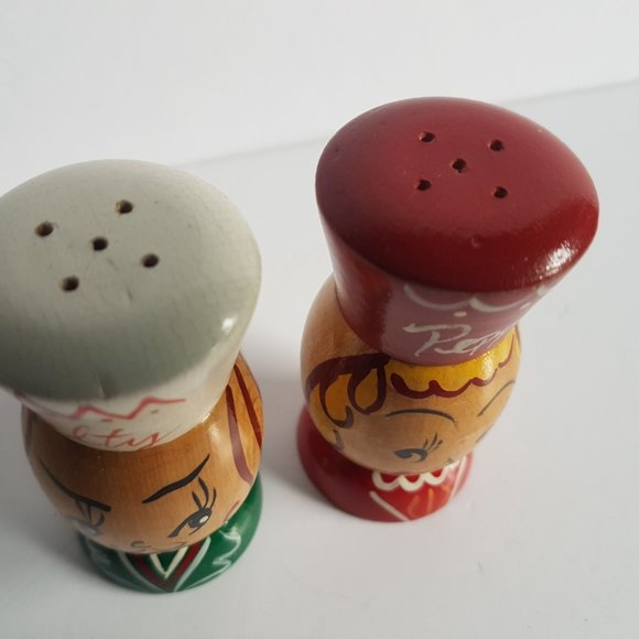 Wooden Salt & Pepper Shakers - Picture 3 of 4